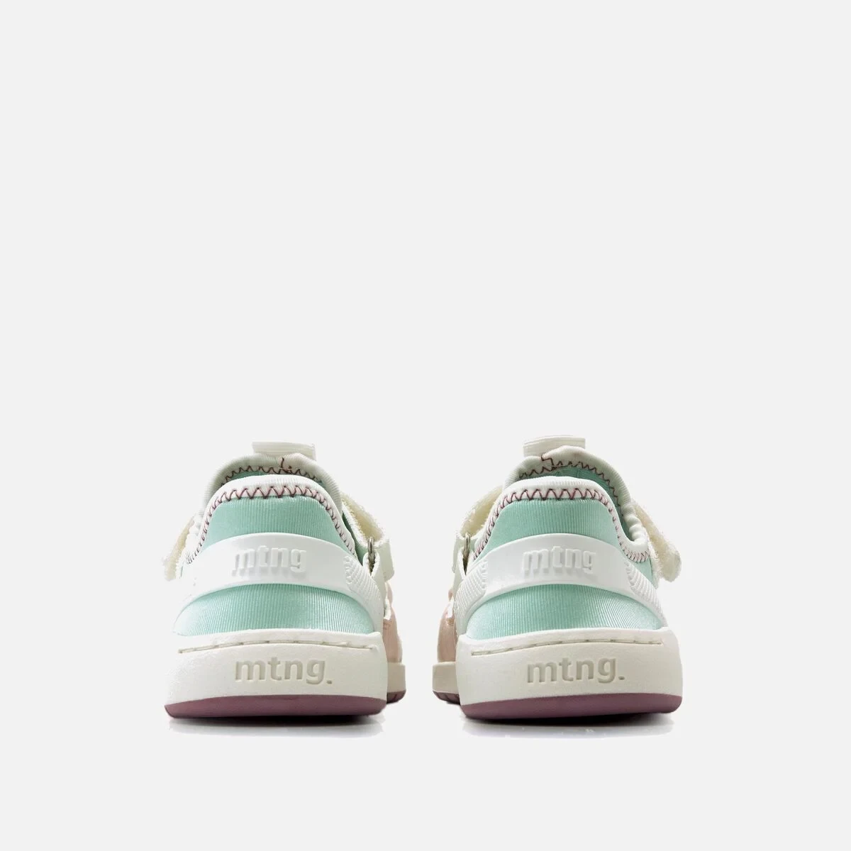 Vista trasera de las zapatillas respetuosas niño Mustang Free en verde agua