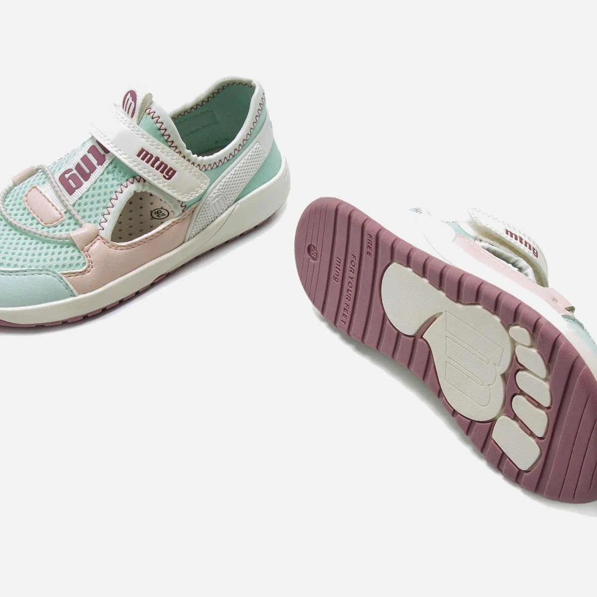 Zapatillas respetuosas niño Mustang Free con suela ergonómica en tono burdeos