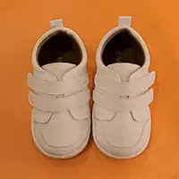 Zapatillas deportivas de calzado barefoot con suela flexible
