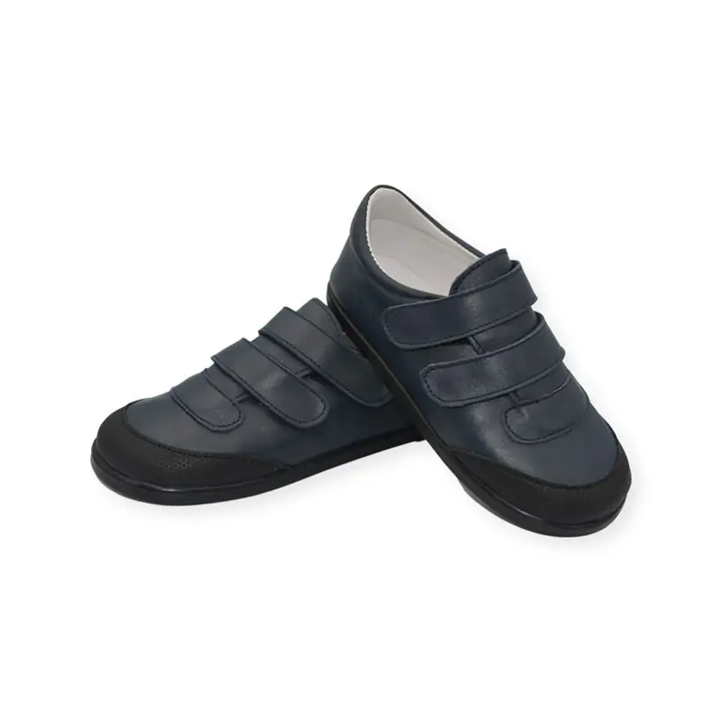 Zapatos respetuosos niño Blandy New School Navy en azul marino, con diseño ergonómico y cierre velcro