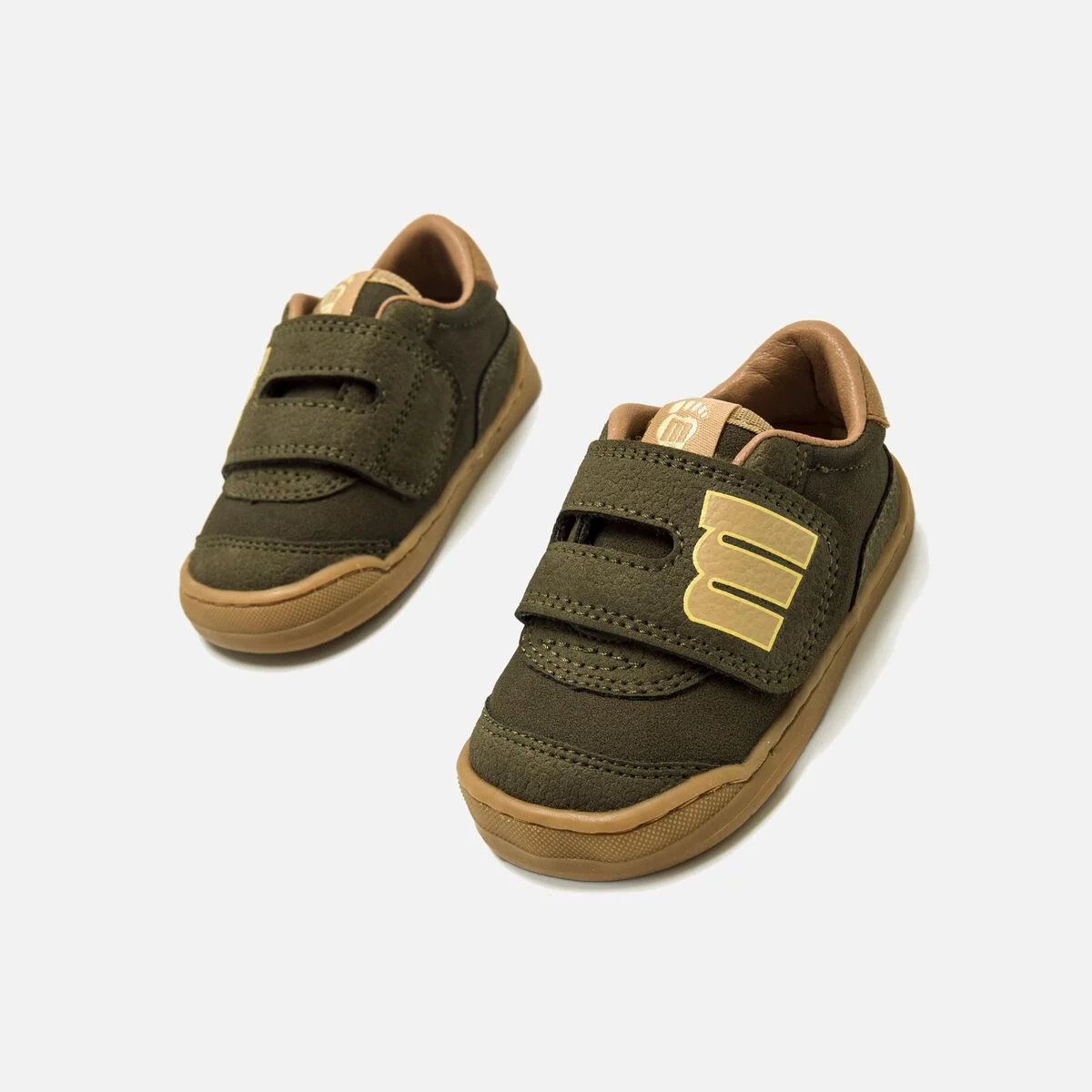 Zapatillas respetuosas niño FREE Mustang diseño ergonómico frontal